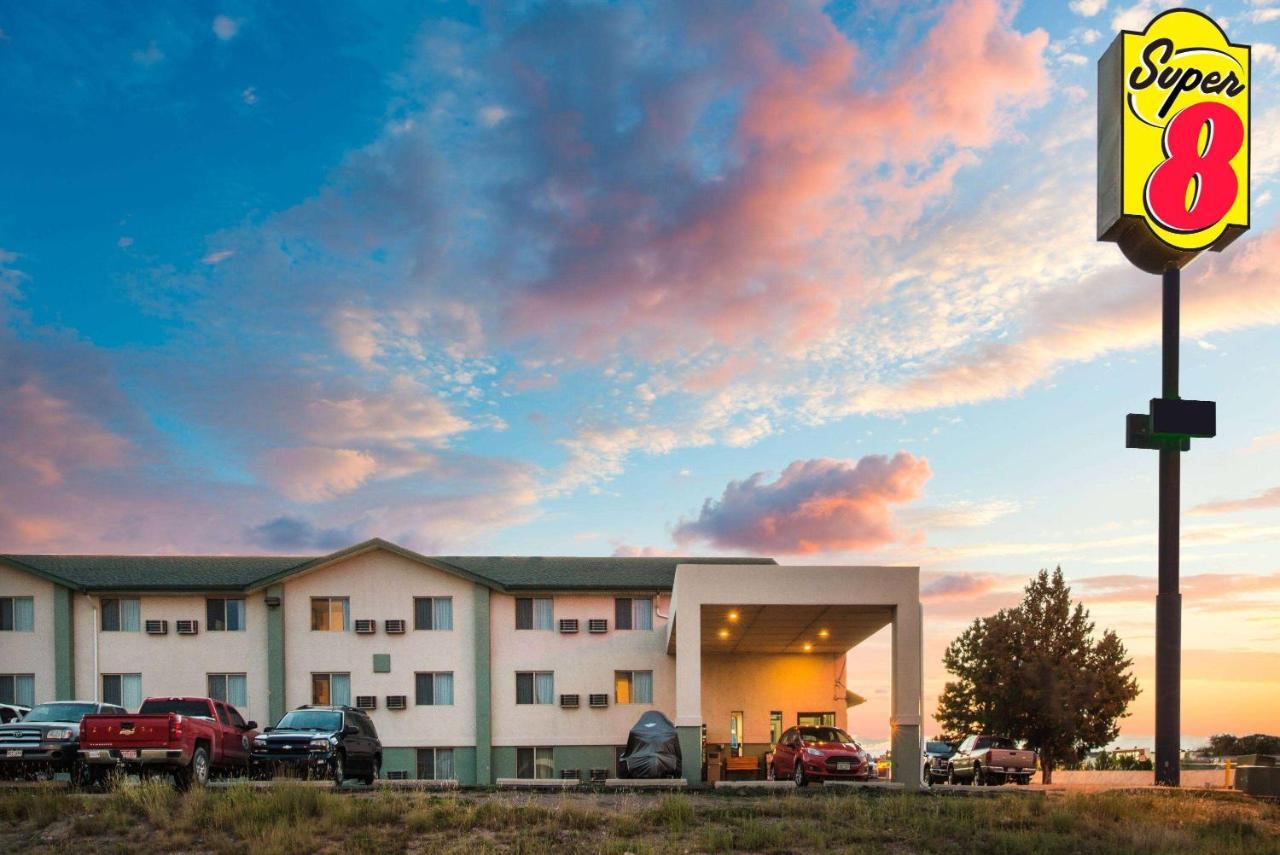Hotel Super 8 By Wyndham Pueblo Esterno foto