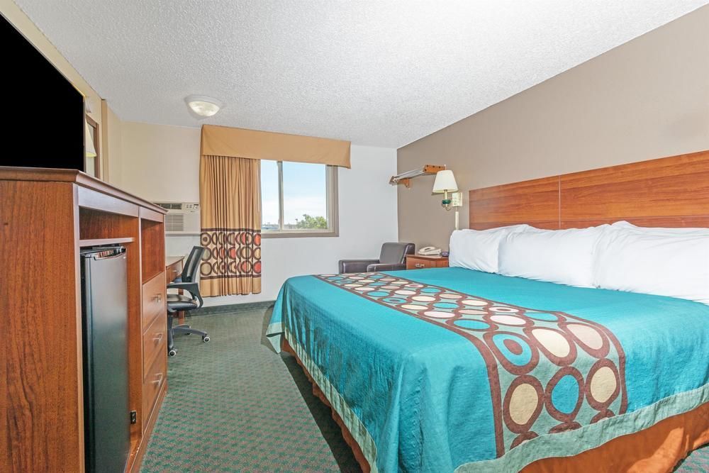 Hotel Super 8 By Wyndham Pueblo Esterno foto